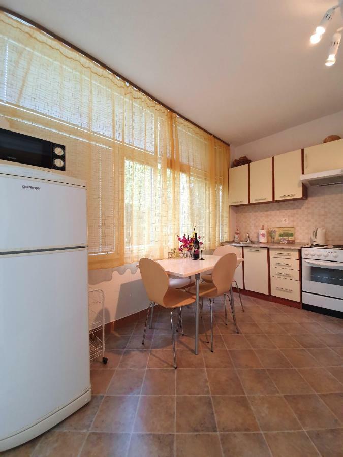 Apartmani Renata Brela Kültér fotó