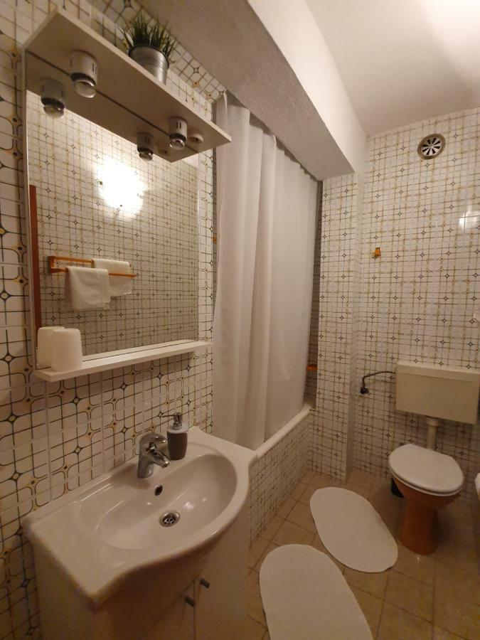 Apartmani Renata Brela Kültér fotó